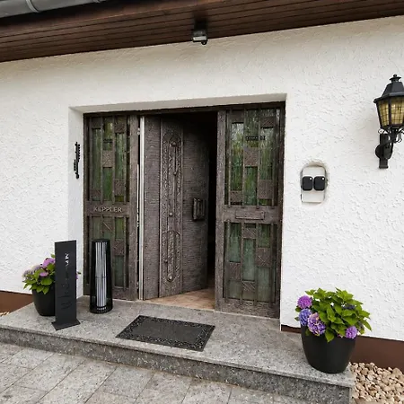 Boutique Keppler - 2 Appartement Pelm